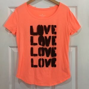 AMERICAN EAGLE Love Tee Shirt